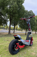 Load image into Gallery viewer, F8 blade mountain off road Electric scooter  72V 30Ah 4000W
