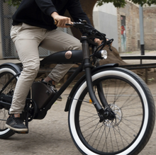 Load image into Gallery viewer, Rayvolt ClubMan Luxury Vintage into MODERN Electric Bicycle
