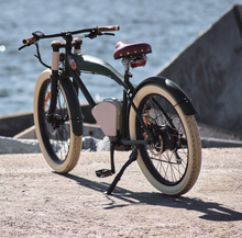 Load image into Gallery viewer, Rayvolt ClubMan Luxury Vintage into MODERN Electric Bicycle
